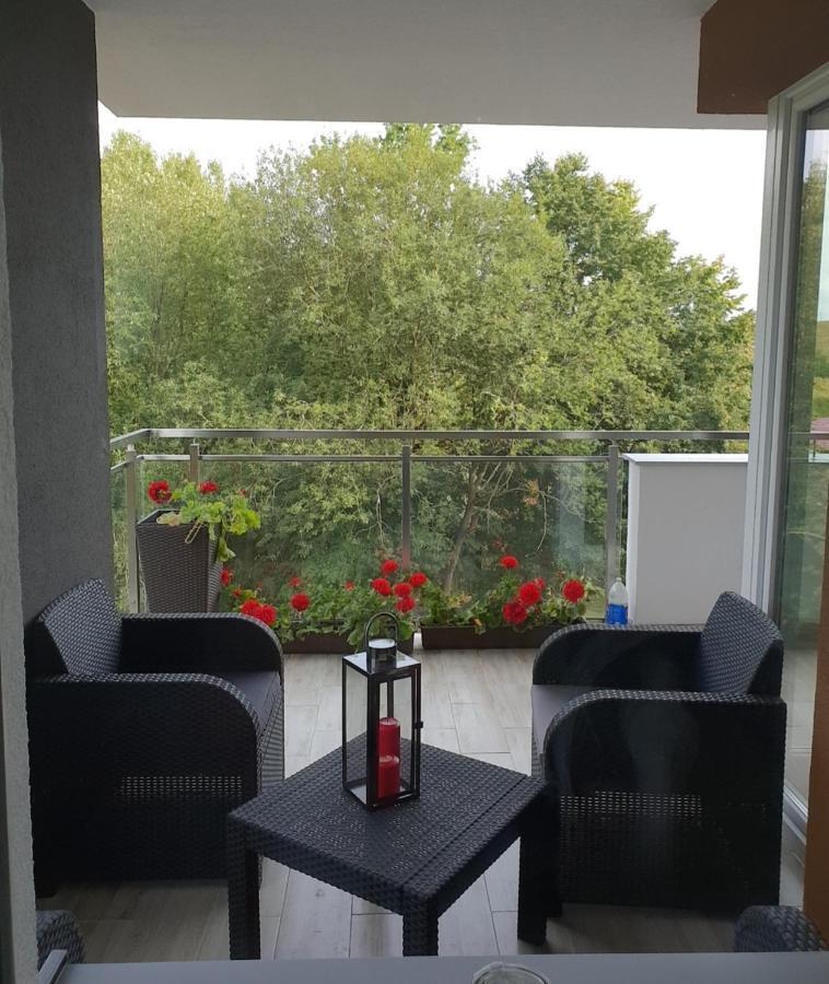 Apartament Widok Z Tarasami 오스트로다 외부 사진